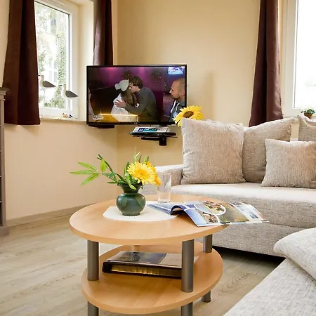 Apartment Appartementhaus Neuer Weg 7 *